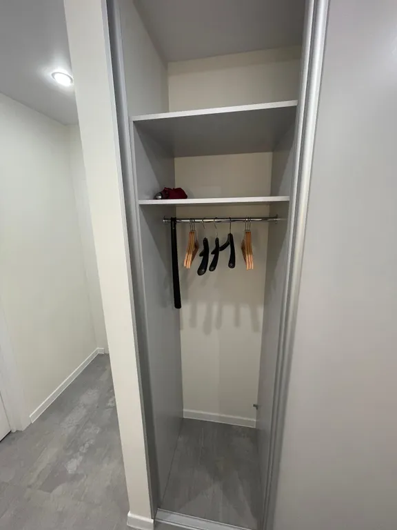 Квартира однокомнатная в Первореченском, 52 м², Владивосток — фото 6