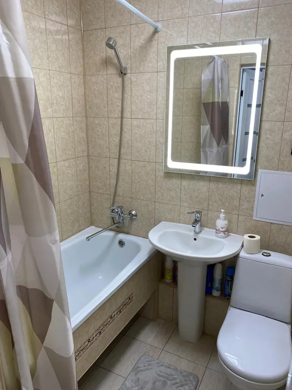 Квартира однокомнатная на улице Ворошилова, 36 м², Каменск-Шахтинский — фото 14