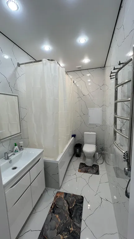 Квартира однокомнатная на улице Гейдара Алиева, 65 м², Дербент — ванная комната