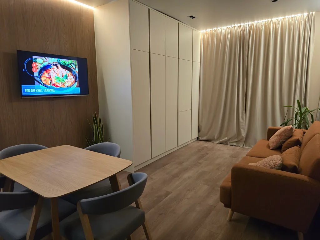 Квартира двухкомнатная в Ленинградском, 60 м², Калининград — фото 28