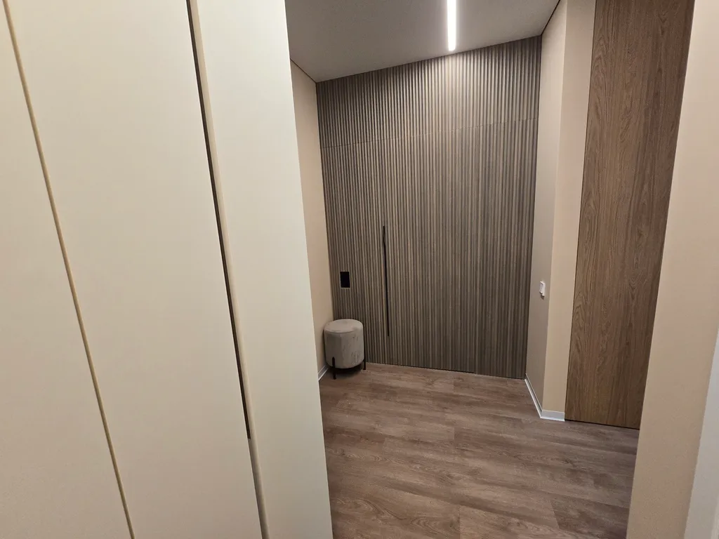 Квартира двухкомнатная в Ленинградском, 60 м², Калининград — фото 21
