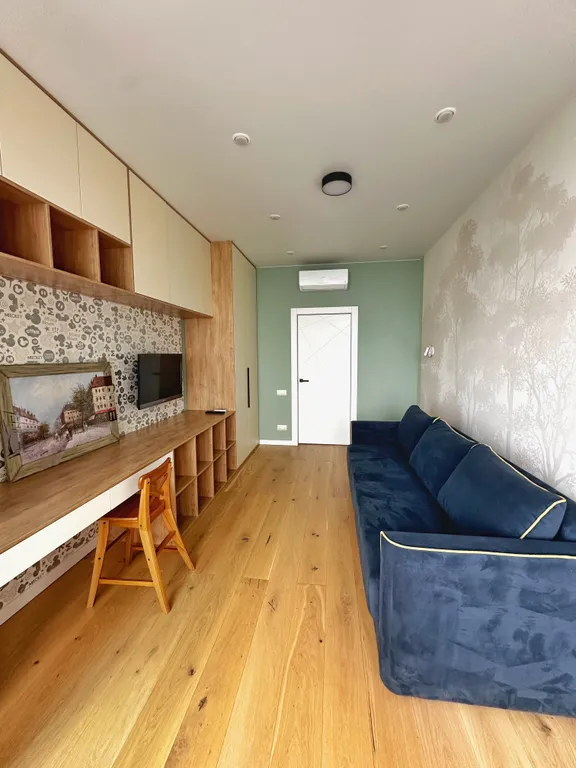 Квартира двухкомнатная в Ленинском, 55 м², Владивосток — спальня, фото 4