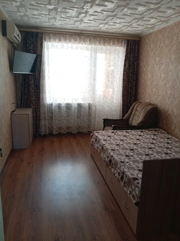 Квартира двухкомнатная на улице Некрасова, 45 м², Евпатория — фото 3