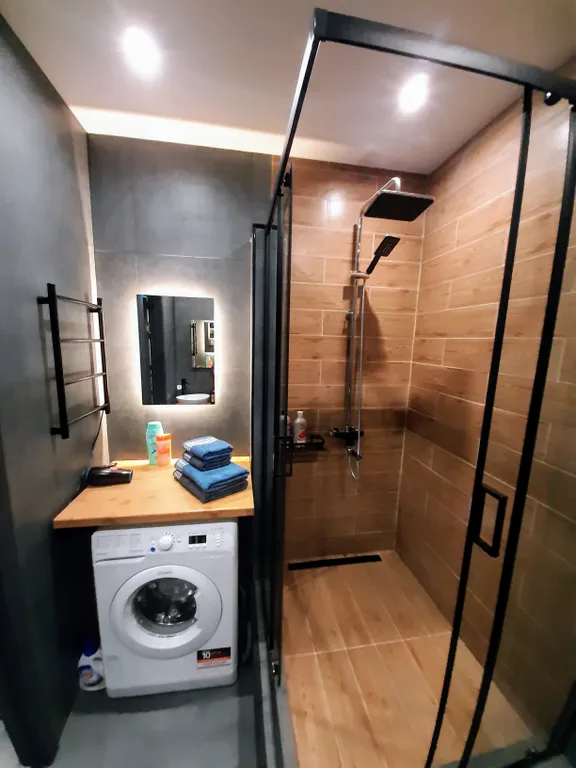 Квартира двухкомнатная на улице Тапиоле, 45 м², Петрозаводск — ванная комната, фото 3