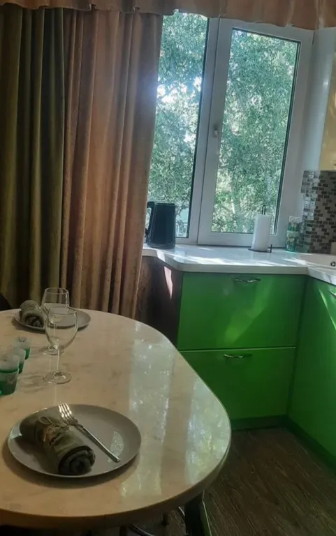 Квартира однокомнатная на улице Мире, 42 м², Арзамас — кухня, фото 2