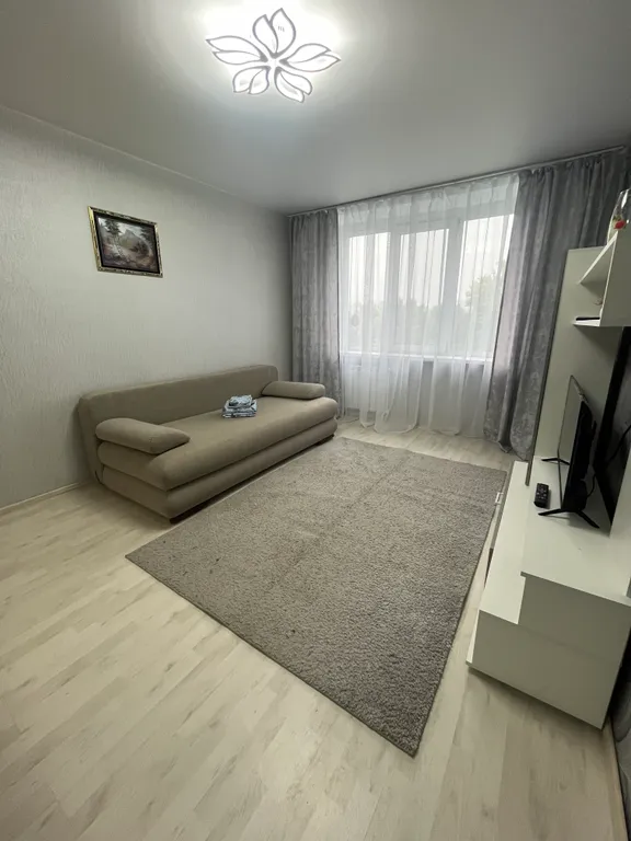 Квартира однокомнатная на шоссе Московском, 32 м², Рязань — спальня, фото 4