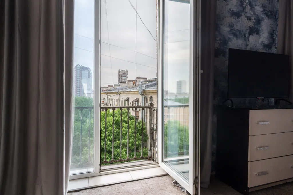 Квартира трёхкомнатная у Московской, в Адмиралтейском, 80 м², Санкт-Петербург — фото 16