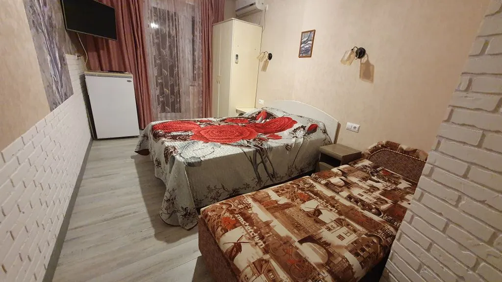 Трёхместный номер стандарт — общий вид