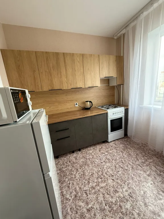 Квартира двухкомнатная на улице Якова Павлова, 55 м², Великий Новгород — фото 10