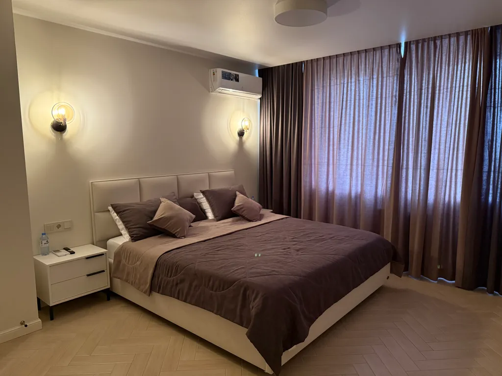 Квартира однокомнатная на улице Булгакова, 45 м², Пятигорск — спальня, фото 3