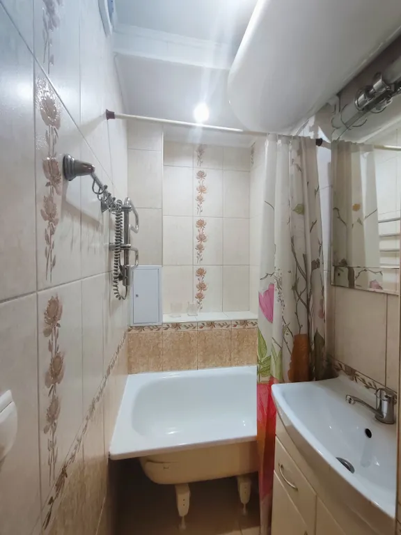 Квартира однокомнатная на улице Кирова, 35 м², Ялта — фото 8