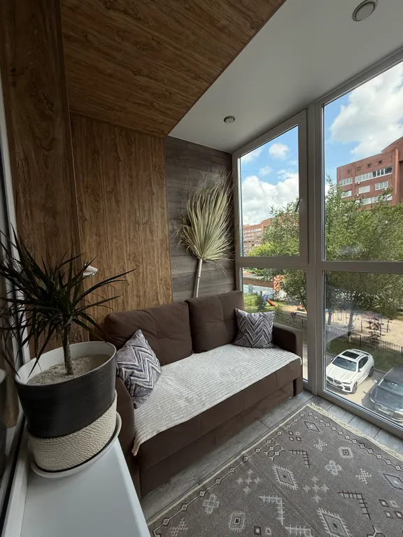 Студия однокомнатная в Автозаводском, 30 м², Тольятти — вид из окна, фото 2