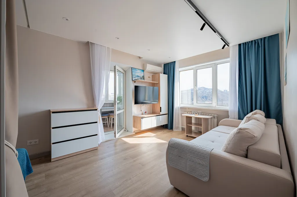 Квартира однокомнатная в Фрунзенском, 38 м², Владивосток — фото 3