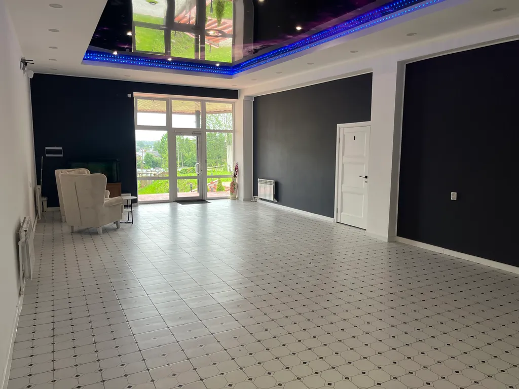 Квартира однокомнатная на площади Свободы, 55 м², Валдай — фото 9