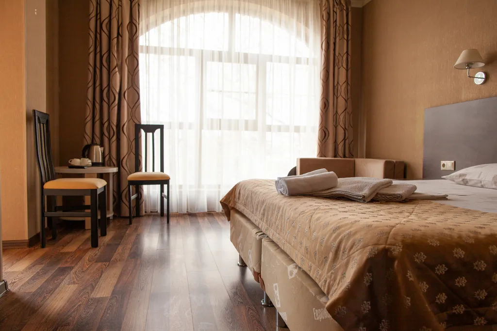 Трёхместный номер Трехместный улучшенный номер с балконом