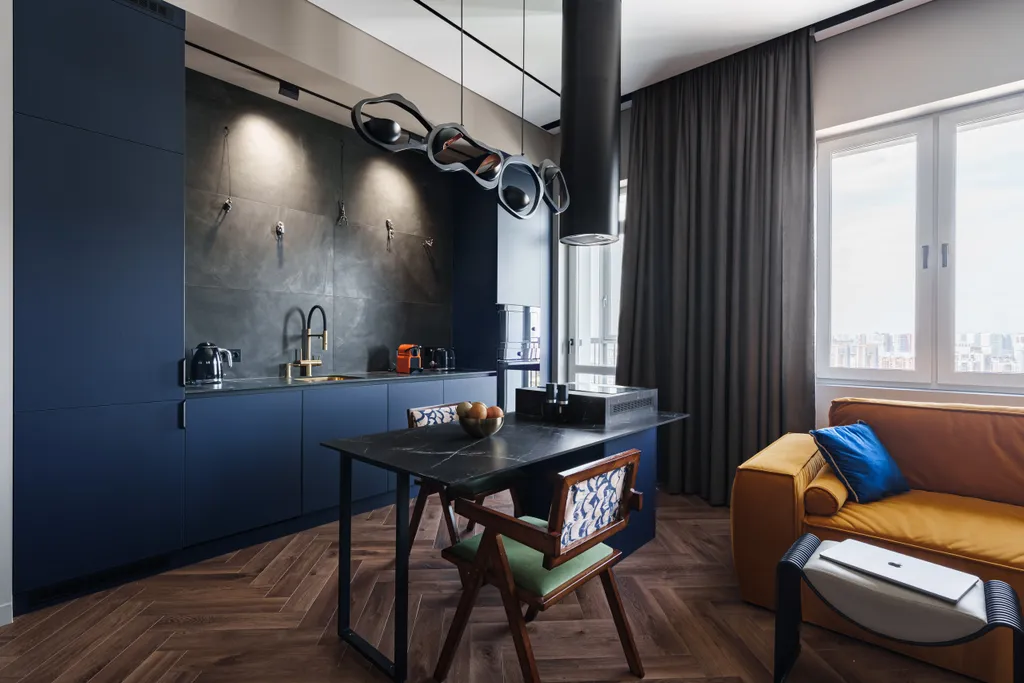 Квартира однокомнатная в Советском, 55 м², Красноярск — кухня, фото 2