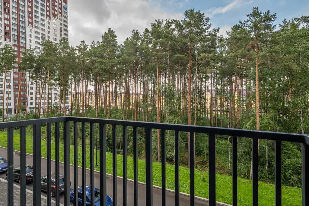 Квартира однокомнатная в Академическом, 43 м², Екатеринбург — вид из окна, фото 2