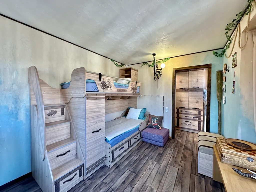 Квартира трёхкомнатная в Красногвардейском, 105 м², Санкт-Петербург — фото 34