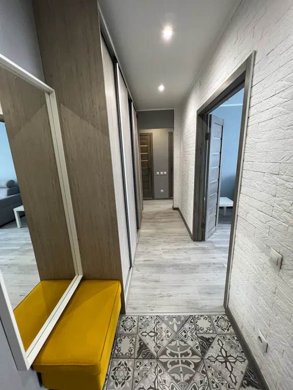 Квартира трёхкомнатная в Ленинградском, 63 м², Калининград — фото 18