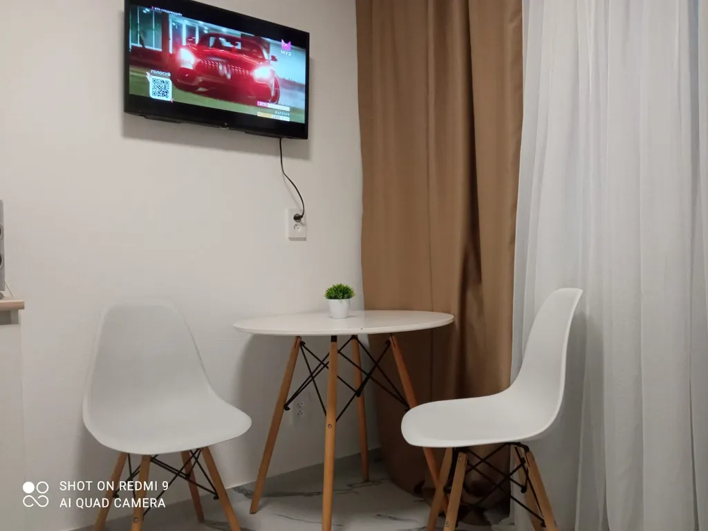 Апартаменты однокомнатные в Верх-Исетском, 16 м², Екатеринбург — кухня, фото 3