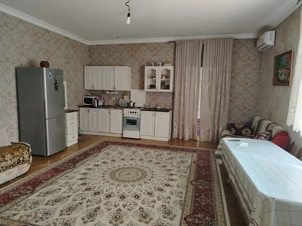 Дом с видом на город