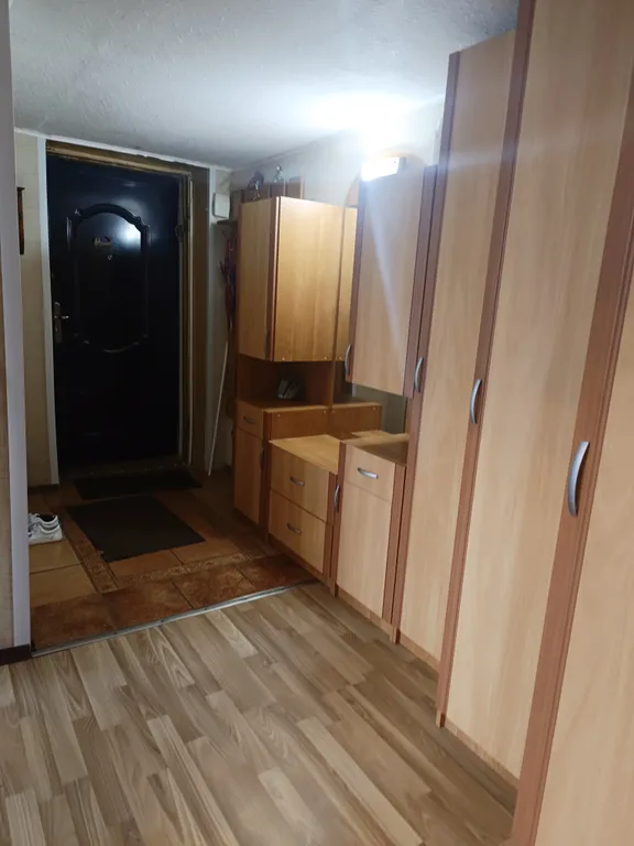 Квартира однокомнатная на проспекте Октябрьском, 68 м², Псков — фото 6