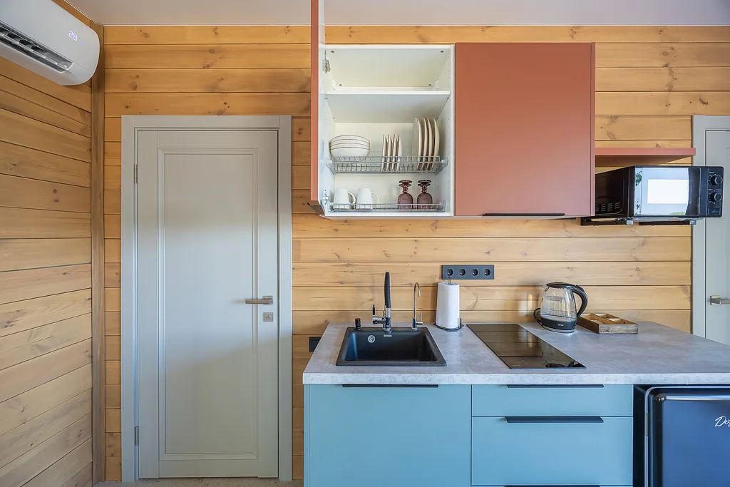 Дом 4-местный в Нижегородском, 40 м², Нижний Новгород — кухня, фото 3