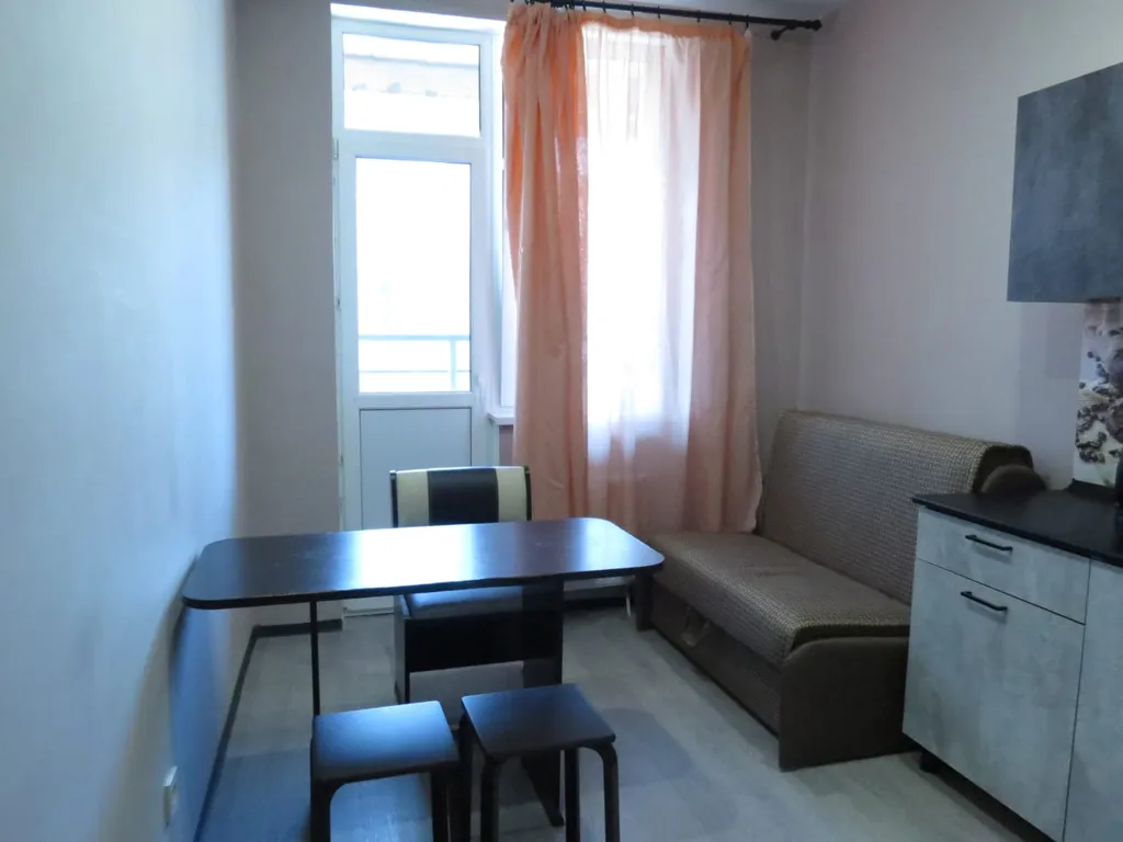 Квартира однокомнатная в Внуково, 38 м², Москва — кухня, фото 6