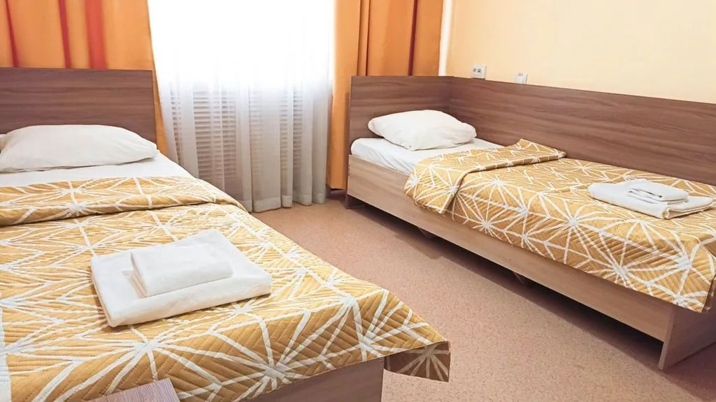 Двухместный номер с 2 отдельными кроватями стандарт — SMART HOTEL Челябинск, фото 1 из 5