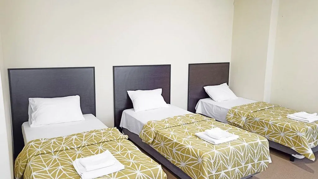 Многоместный смешанный номер стандарт 5-ти местный — SMART HOTEL Челябинск, фото 3 из 5
