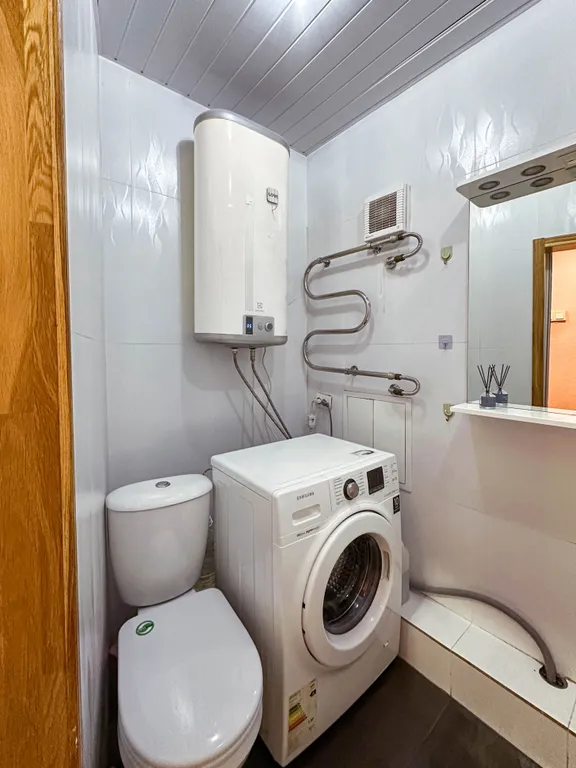 Квартира двухкомнатная на улице Луговой, 43 м², Владивосток — фото 12