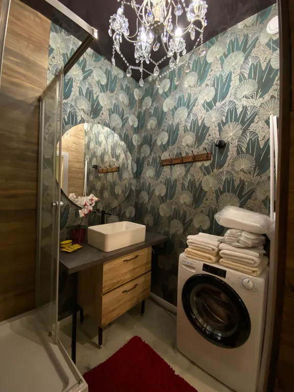 Квартира трёхкомнатная в Нижегородском, 60 м², Нижний Новгород — ванная комната