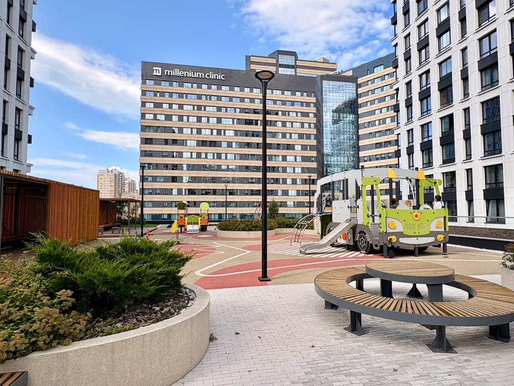 Квартира однокомнатная в Ново-Савиновском, 30 м², Казань — двор, фото 6