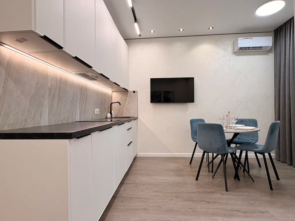Квартира однокомнатная в Ново-Савиновском, 30 м², Казань — кухня, фото 6