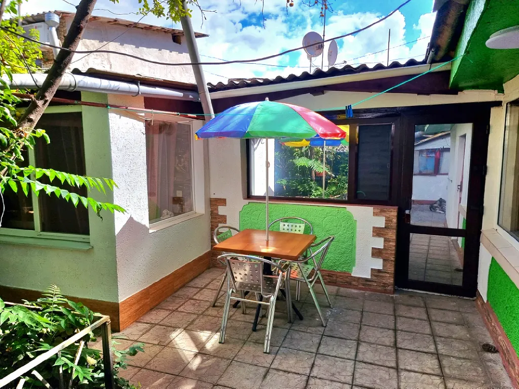 Дом 5-местный на улице Пушкина, 60 м², Евпатория — фото 11