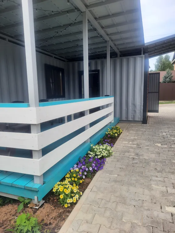 Дом 4-местный, 28 м², Большой Суходол — двор, фото 3