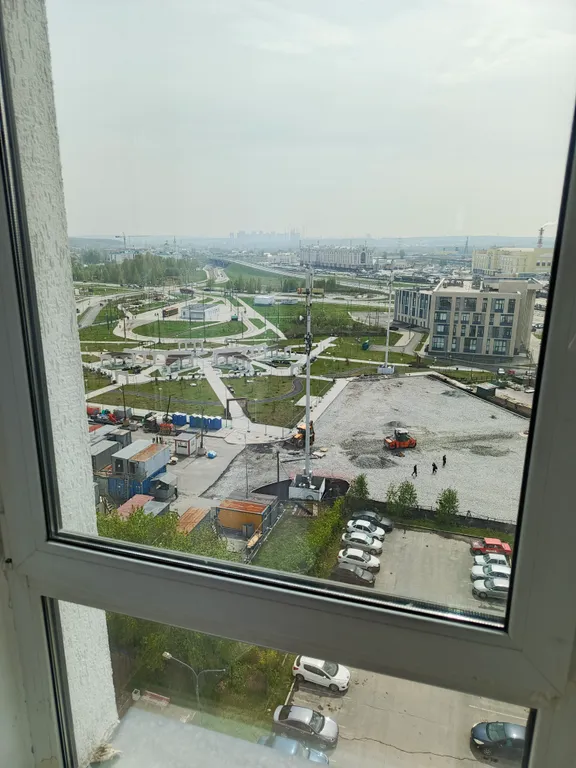 Квартира однокомнатная на улице Александра Козицына, 33 м², Верхняя Пышма — вид из окна, фото 2