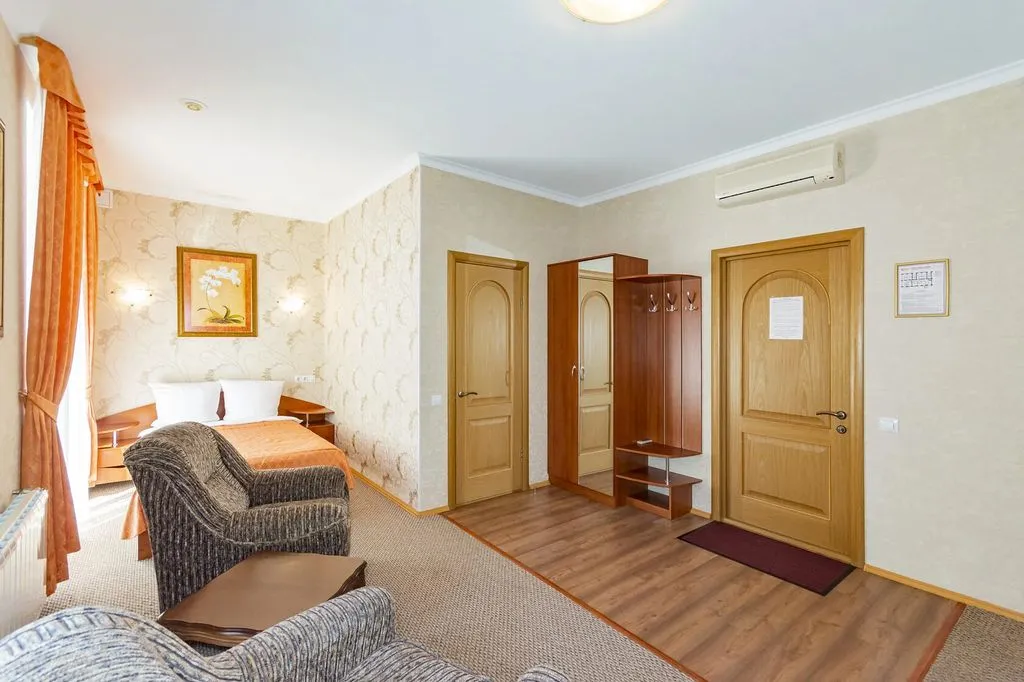 Студия люкс