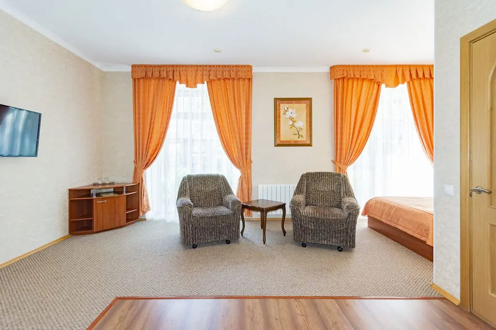 Студия люкс