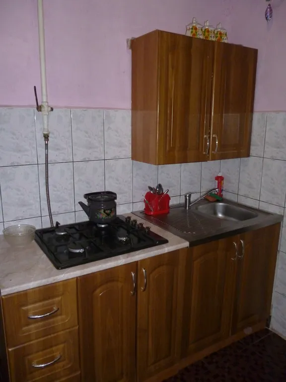 Квартира однокомнатная на улице Гоголи, 48 м², Ессентуки — кухня, фото 4