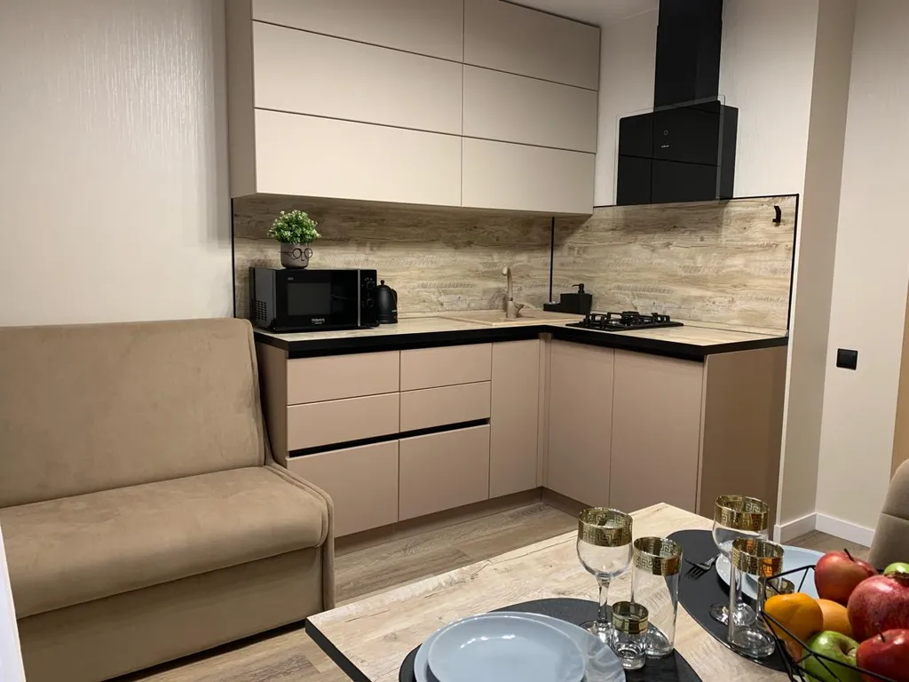 Квартира однокомнатная в Заводском, 42 м², Саратов — кухня, фото 5