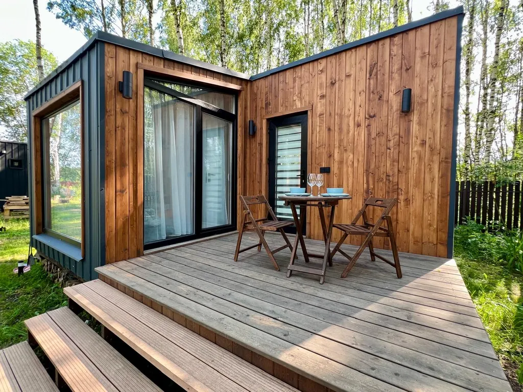 Уютный мини домик в деревне