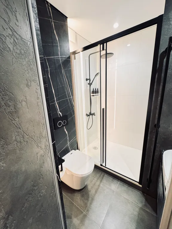 Квартира однокомнатная в Фрунзенском, 31 м², Владивосток — ванная комната, фото 2