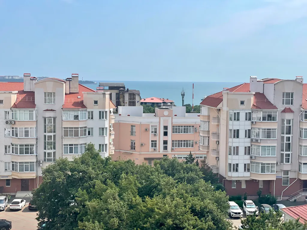 Квартира с видом на море и горы