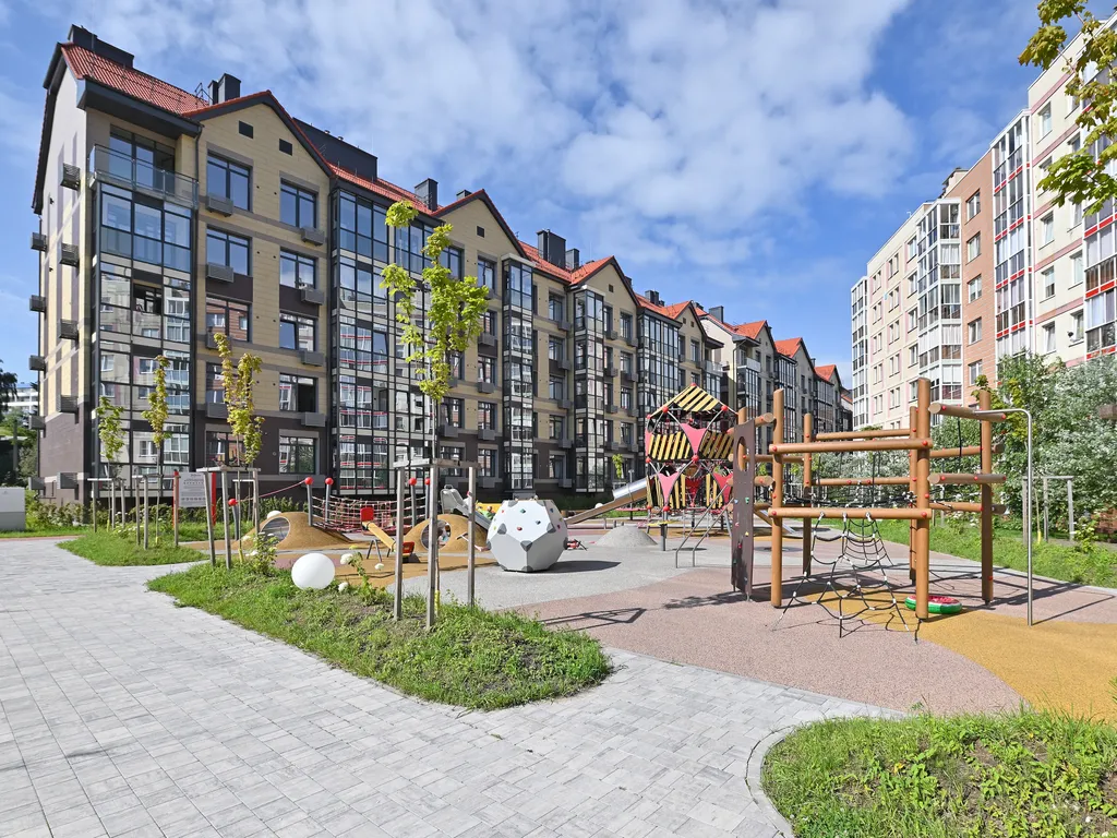 Студия однокомнатная на проезде Майском, 24 м², Светлогорск — двор, фото 2