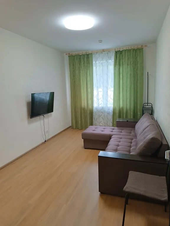 Квартира двухкомнатная на улице Генерала Судакова, 50 м², Петрозаводск — фото 2