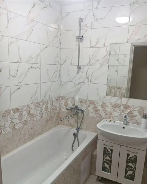 Квартира двухкомнатная на улице Генерала Судакова, 50 м², Петрозаводск — фото 4