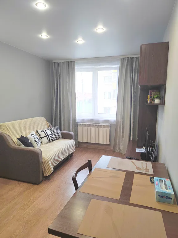 Квартира однокомнатная на улице Еловой, 41 м², Маркова — спальня, фото 5
