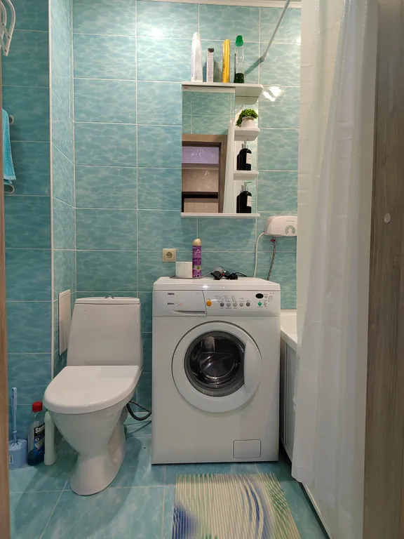 Квартира однокомнатная на улице Еловой, 41 м², Маркова — ванная комната