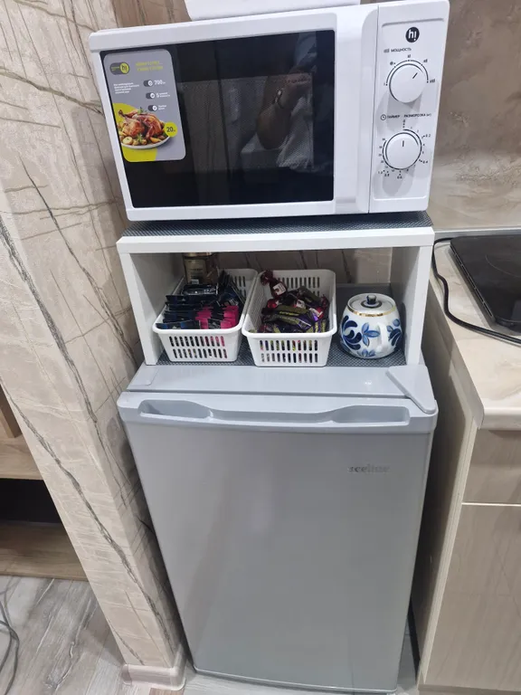 Студия однокомнатная на улице Новолучанской, 14 м², Великий Новгород — кухня